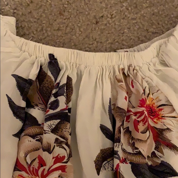 Top - Picture 3 of 3